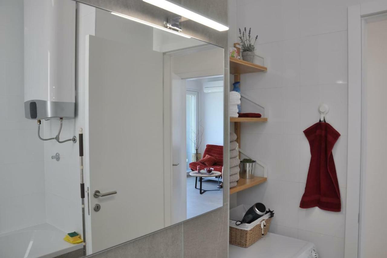 Apartment Carmen, Znjan, Split Exterior photo